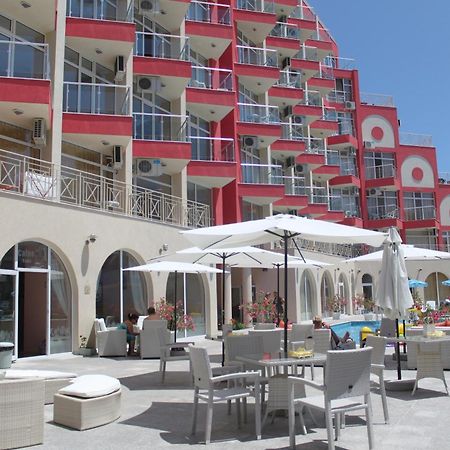 Rose Garden Omax Apartments サニービーチ エクステリア 写真