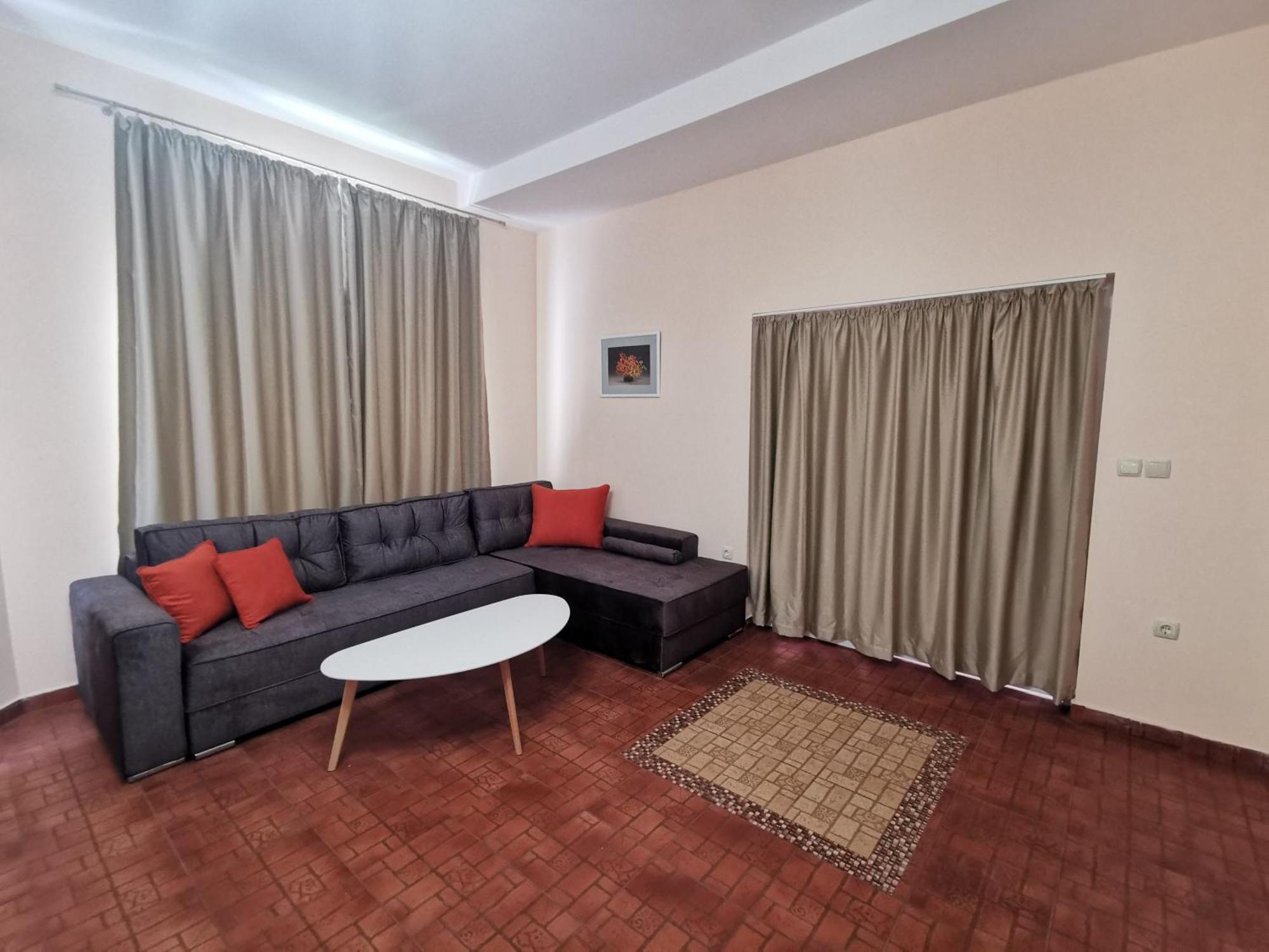 Rose Garden Omax Apartments サニービーチ エクステリア 写真