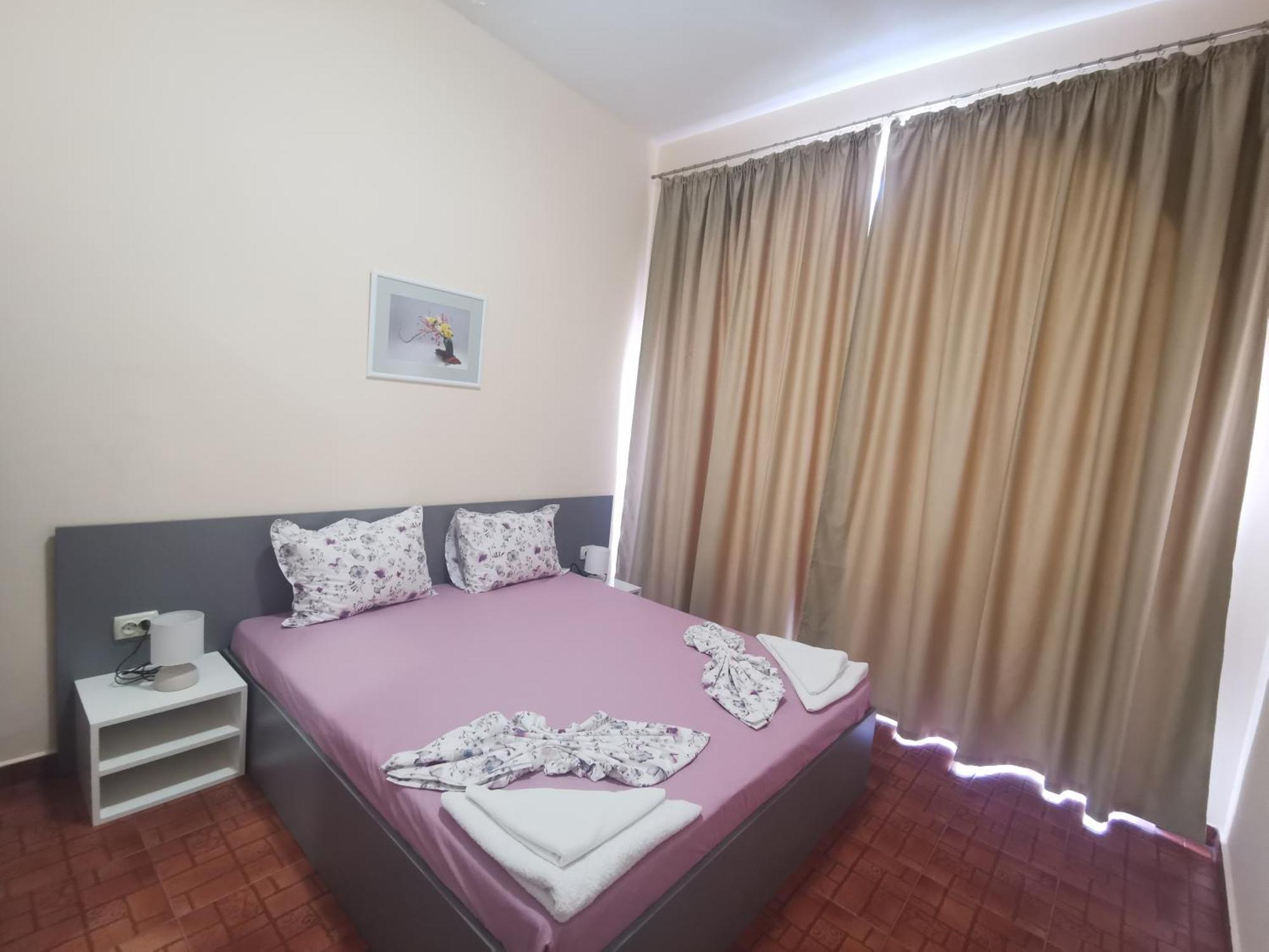 Rose Garden Omax Apartments サニービーチ エクステリア 写真