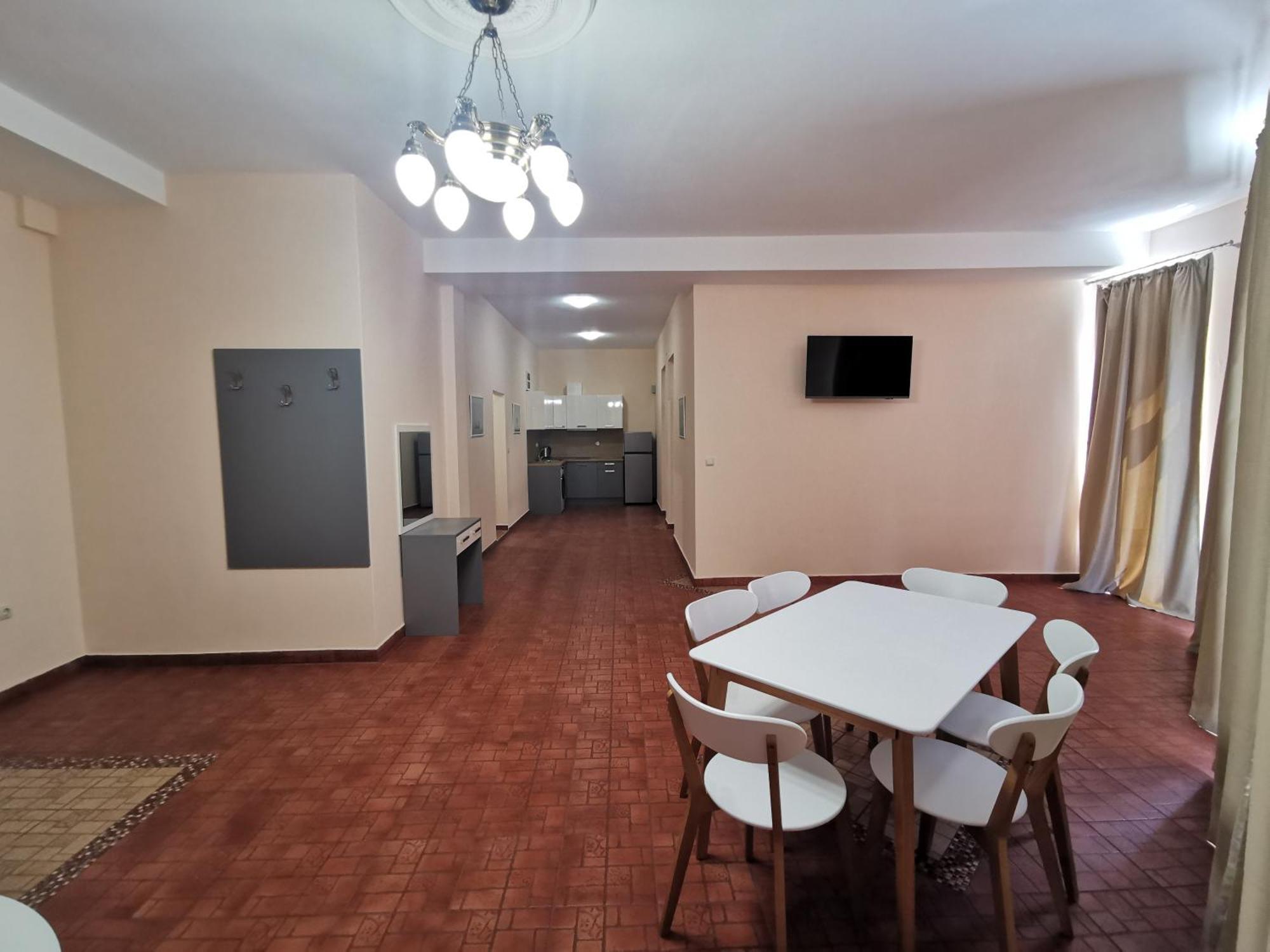 Rose Garden Omax Apartments サニービーチ エクステリア 写真